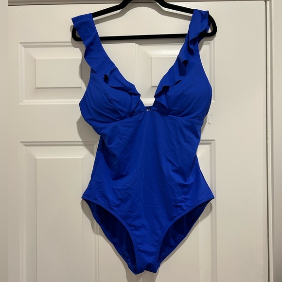 Sea Level Frill One-Piece Swimsuit - Picture 3 of 8